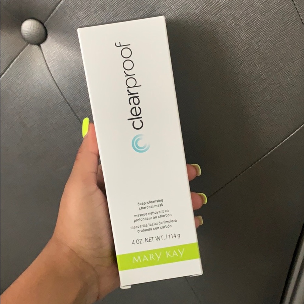 Mary Kay Clearproof Deep Cleansing Charcoal Mask